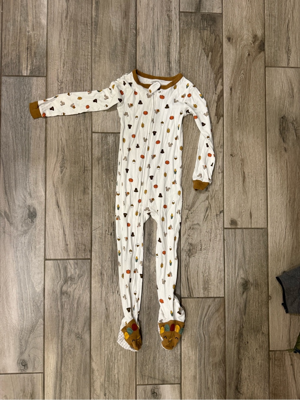 Kids  thanksgiving One-Piece Footed Pajama - Autumn Print